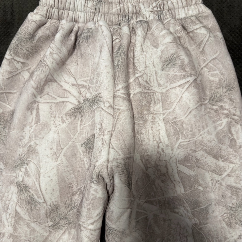 Comfort Camo Collection XS joggers in Silver Burch - Picture 3 of 11